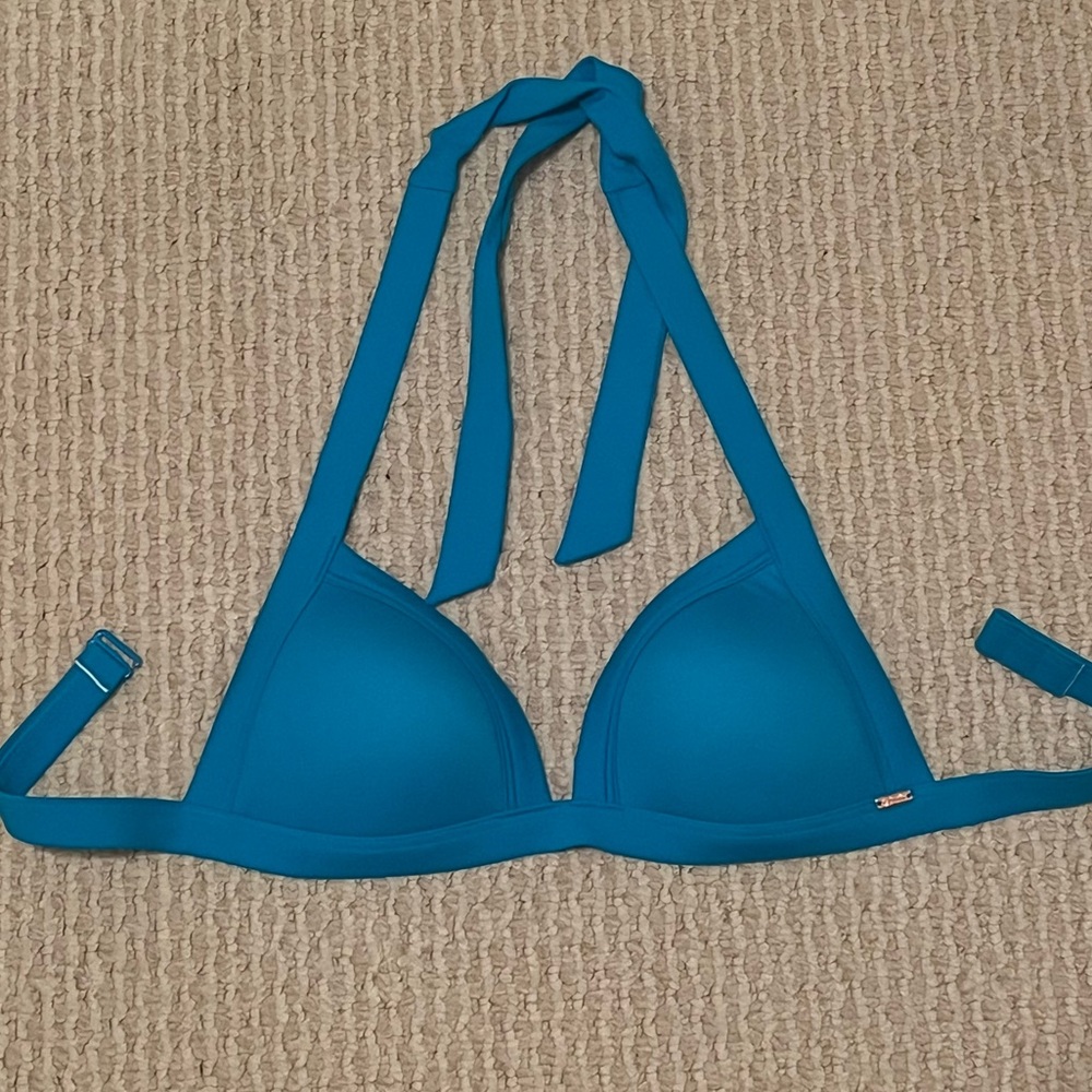 Brand New Victoria’s Secret Pink Bikini Top Size Small